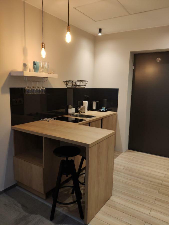 H33 Apartamenty 바이톰 외부 사진